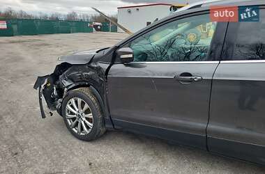 Позашляховик / Кросовер Ford Escape 2017 в 