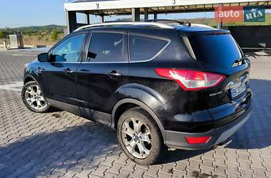 Внедорожник / Кроссовер Ford Escape 2015 в 