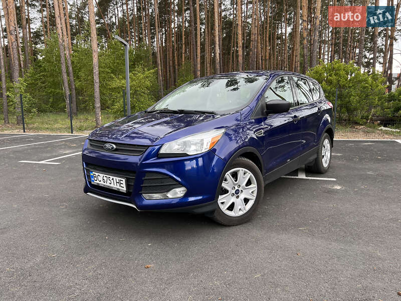 Внедорожник / Кроссовер Ford Escape 2014 в 