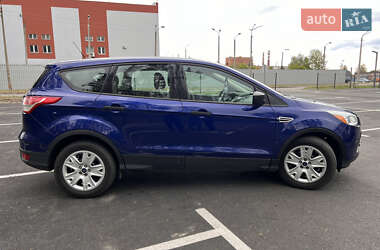 Внедорожник / Кроссовер Ford Escape 2014 в 