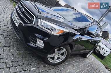 Позашляховик / Кросовер Ford Escape 2017 в Житомирі