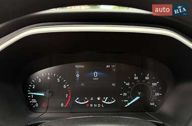 Внедорожник / Кроссовер Ford Escape 2020 в 