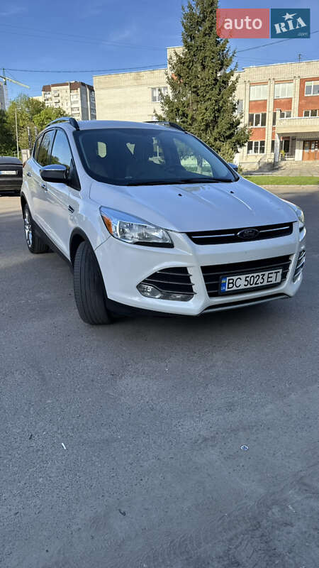 Внедорожник / Кроссовер Ford Escape 2015 в Львове