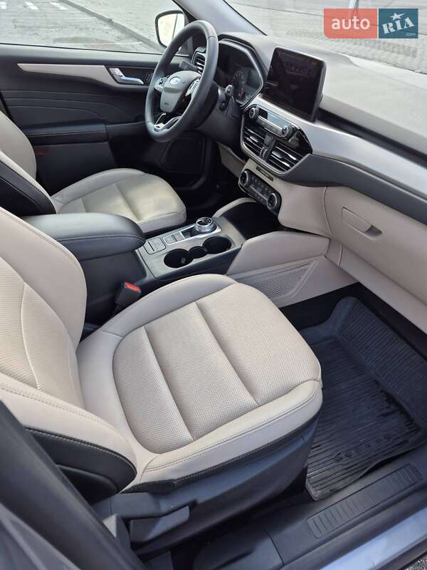 Внедорожник / Кроссовер Ford Escape 2022 в Харькове