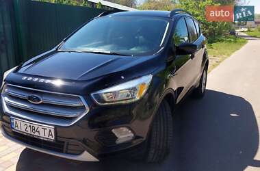 Позашляховик / Кросовер Ford Escape 2018 в Києві