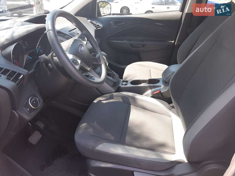 Позашляховик / Кросовер Ford Escape 2015 в Одесі