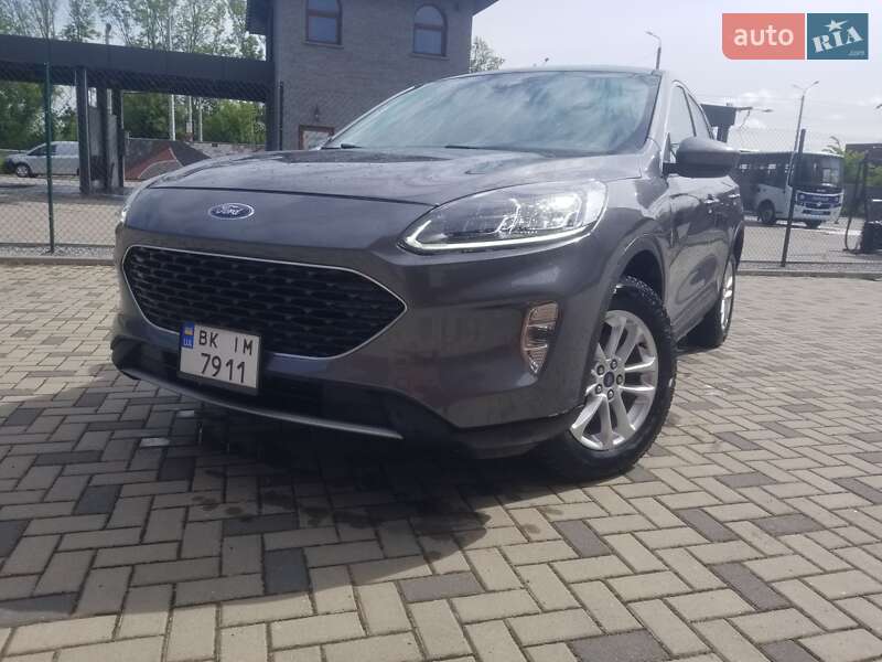 Внедорожник / Кроссовер Ford Escape 2021 в Ровно