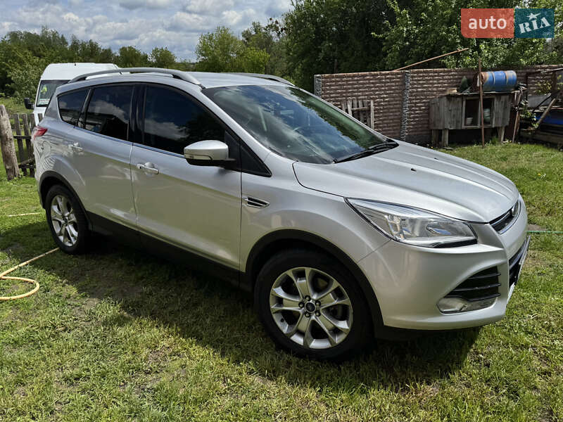 Внедорожник / Кроссовер Ford Escape 2015 в Киеве