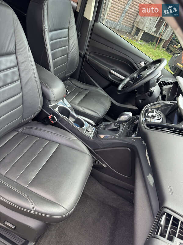 Внедорожник / Кроссовер Ford Escape 2015 в Фастове