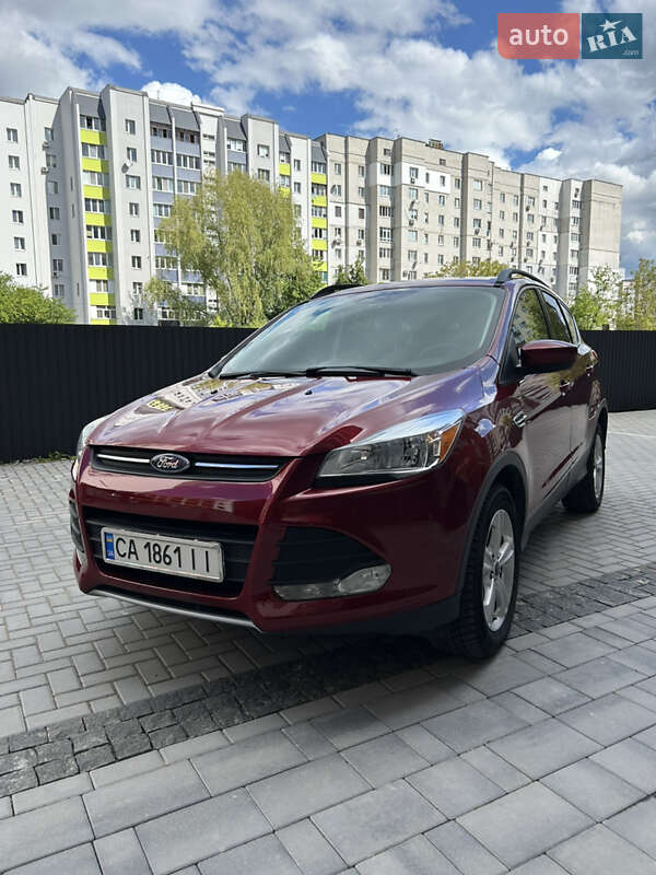 Внедорожник / Кроссовер Ford Escape 2015 в Житомире