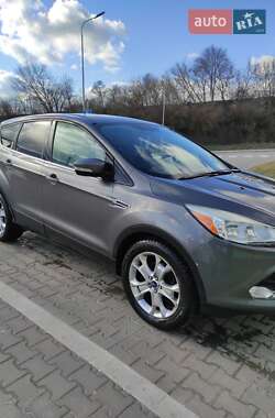 Внедорожник / Кроссовер Ford Escape 2013 в 