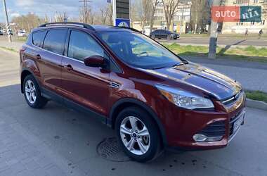 Позашляховик / Кросовер Ford Escape 2013 в 