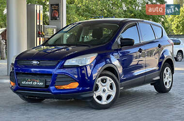Внедорожник / Кроссовер Ford Escape 2016 в 