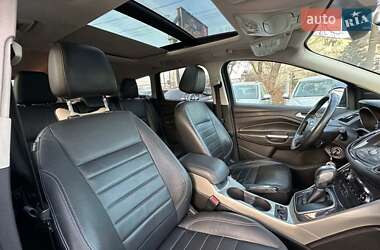 Внедорожник / Кроссовер Ford Escape 2013 в 