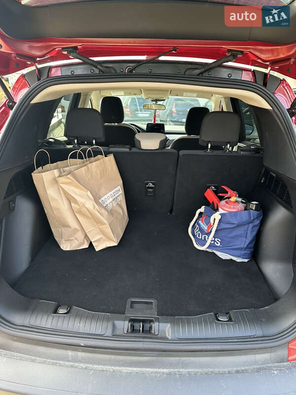 Внедорожник / Кроссовер Ford Escape 2020 в Тернополе