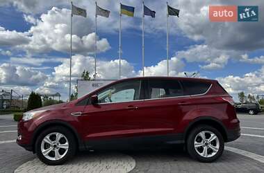 Позашляховик / Кросовер Ford Escape 2014 в 
