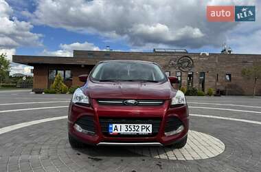 Позашляховик / Кросовер Ford Escape 2014 в 