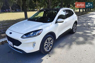 Внедорожник / Кроссовер Ford Escape 2020 в Львове