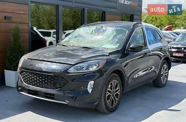 Позашляховик / Кросовер Ford Escape 2022 в Рівному