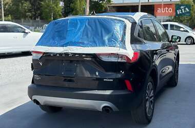 Внедорожник / Кроссовер Ford Escape 2022 в 
