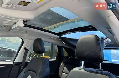 Внедорожник / Кроссовер Ford Escape 2022 в 