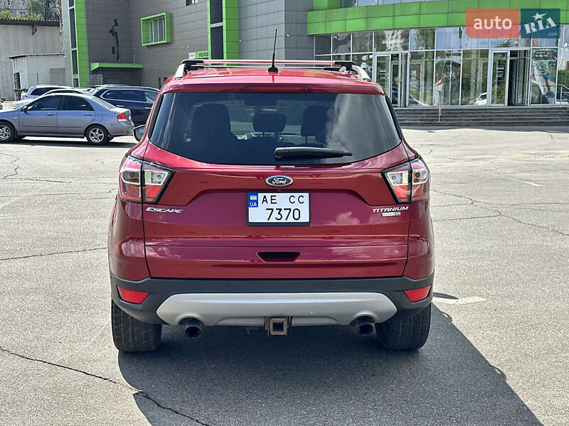 Позашляховик / Кросовер Ford Escape 2017 в Кривому Розі