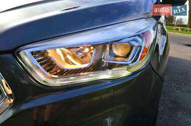 Внедорожник / Кроссовер Ford Escape 2016 в 