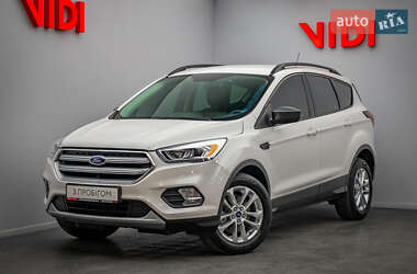 Внедорожник / Кроссовер Ford Escape 2019 в Киеве
