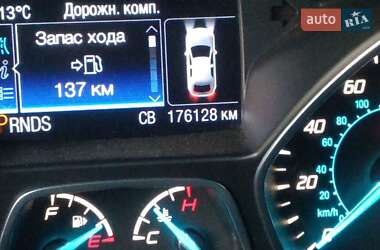 Внедорожник / Кроссовер Ford Escape 2013 в 
