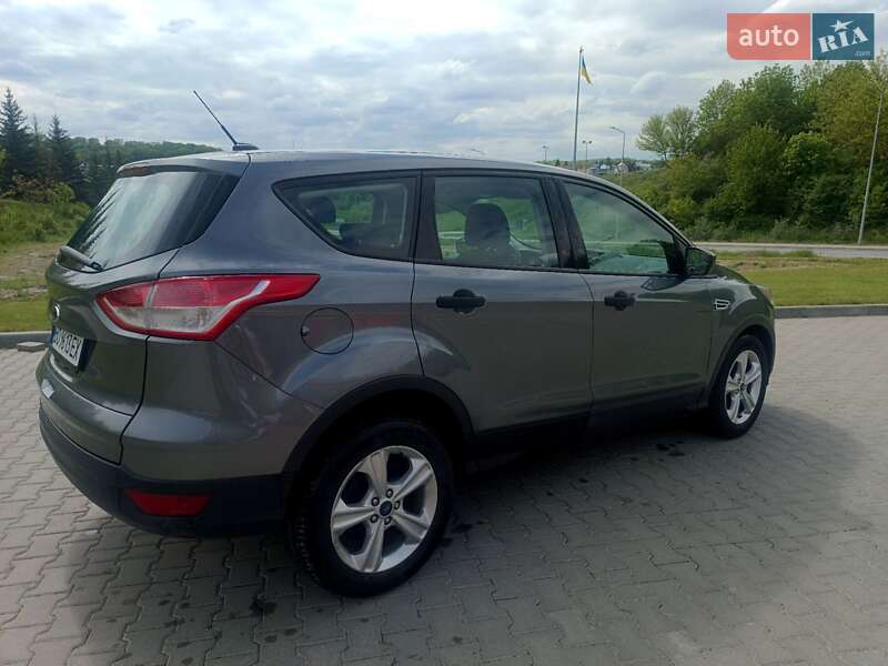 Внедорожник / Кроссовер Ford Escape 2014 в Тернополе