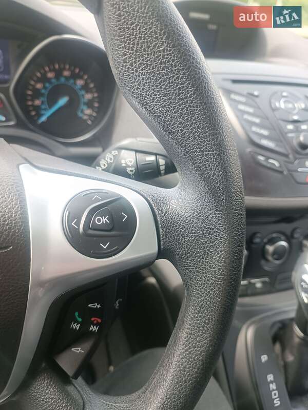 Внедорожник / Кроссовер Ford Escape 2014 в Тернополе