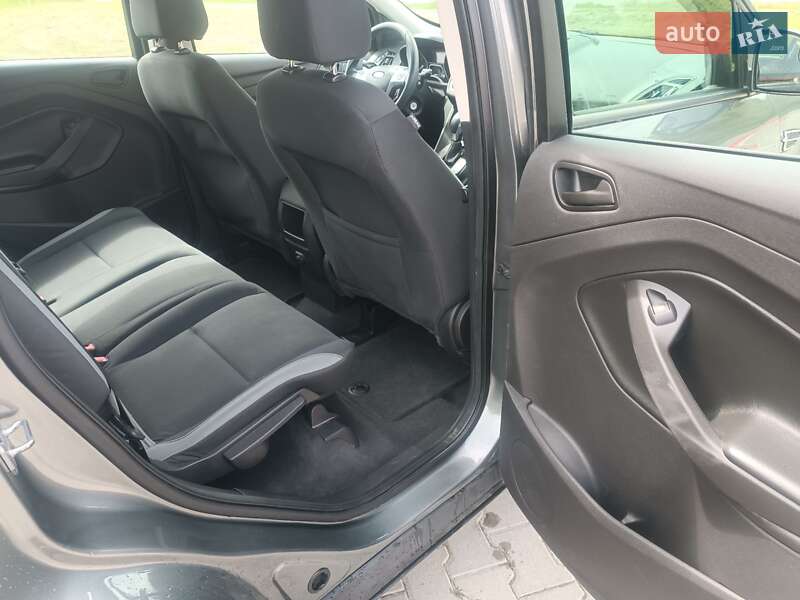 Внедорожник / Кроссовер Ford Escape 2014 в Тернополе