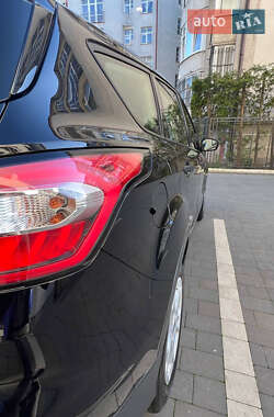 Внедорожник / Кроссовер Ford Escape 2018 в 