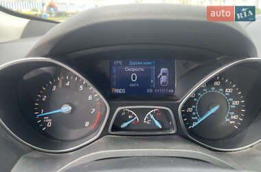 Внедорожник / Кроссовер Ford Escape 2014 в 