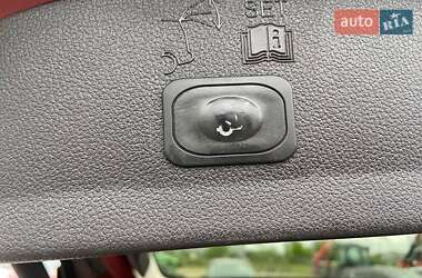 Позашляховик / Кросовер Ford Escape 2014 в 