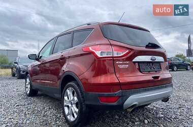 Позашляховик / Кросовер Ford Escape 2014 в 