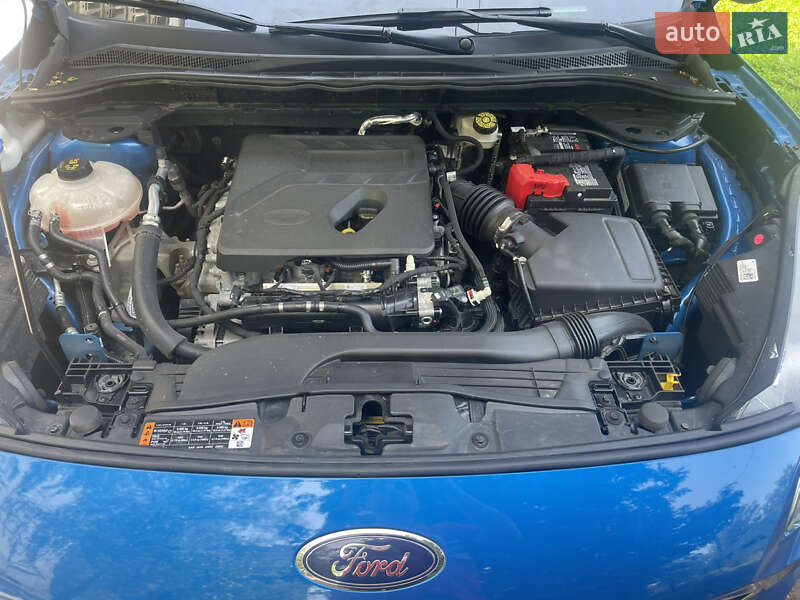 Внедорожник / Кроссовер Ford Escape 2019 в Харькове