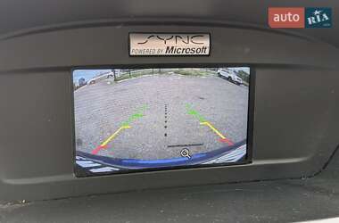 Внедорожник / Кроссовер Ford Escape 2015 в 