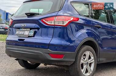 Внедорожник / Кроссовер Ford Escape 2015 в 