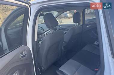 Внедорожник / Кроссовер Ford Escape 2017 в Кривом Роге