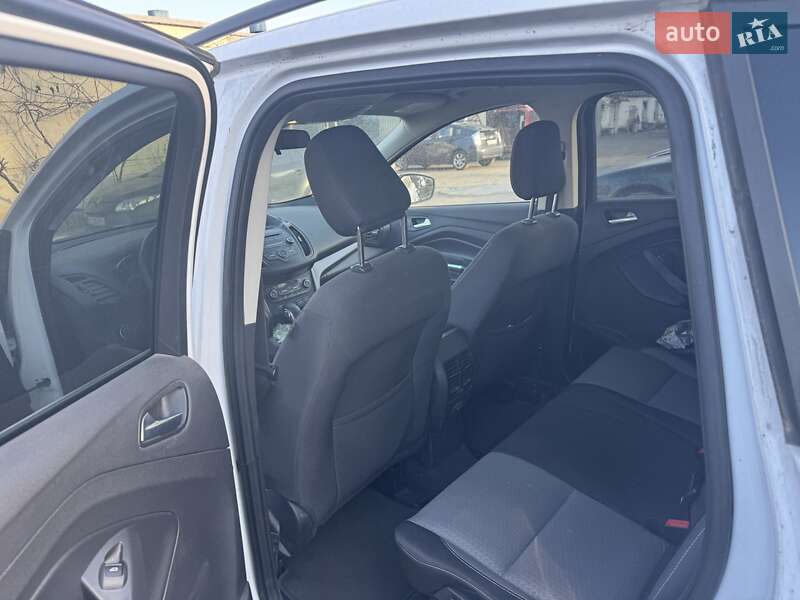Внедорожник / Кроссовер Ford Escape 2017 в Кривом Роге фото 7 Внедорожник / Кроссовер Ford Escape 2017 в Кривом Роге