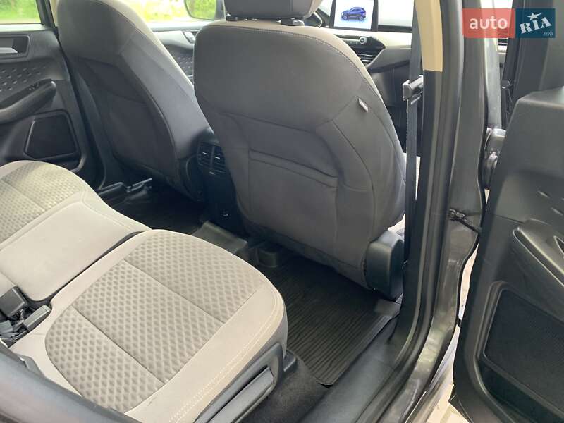 Внедорожник / Кроссовер Ford Escape 2020 в Львове