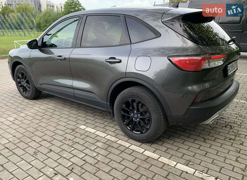 Внедорожник / Кроссовер Ford Escape 2020 в Львове
