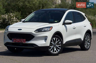 Внедорожник / Кроссовер Ford Escape 2020 в Кривом Роге