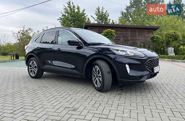 Внедорожник / Кроссовер Ford Escape 2021 в 
