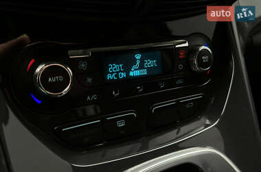 Внедорожник / Кроссовер Ford Escape 2013 в 
