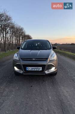 Позашляховик / Кросовер Ford Escape 2014 в 
