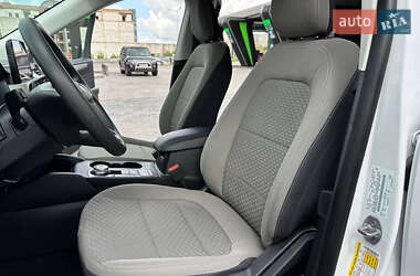 Внедорожник / Кроссовер Ford Escape 2022 в 