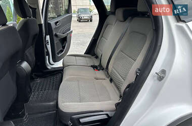 Внедорожник / Кроссовер Ford Escape 2022 в 