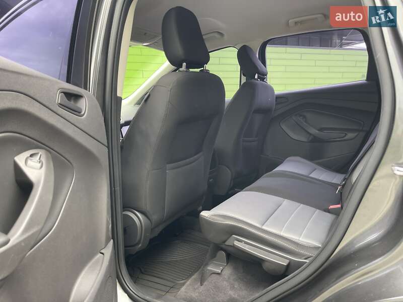 Внедорожник / Кроссовер Ford Escape 2018 в Киеве